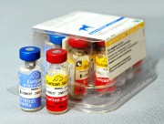 Эурикан DHPPI2-LR, 2 фл. (1 доза) Вакцина «Эурикан DHPPI2-LR» Иммунизация собак против чумы плотоядных, парвовирусного энтерита, гепатита, парагриппа, лептоспироза и бешенства